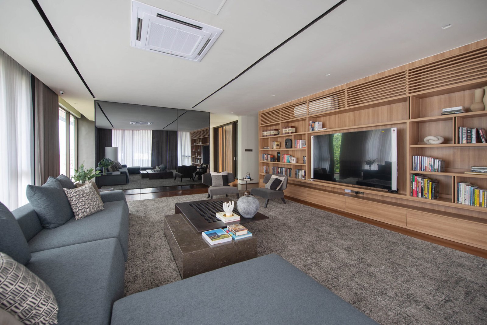 Screen Time: House of Screens by PXP Design Workshop - Kanto - Creative ...