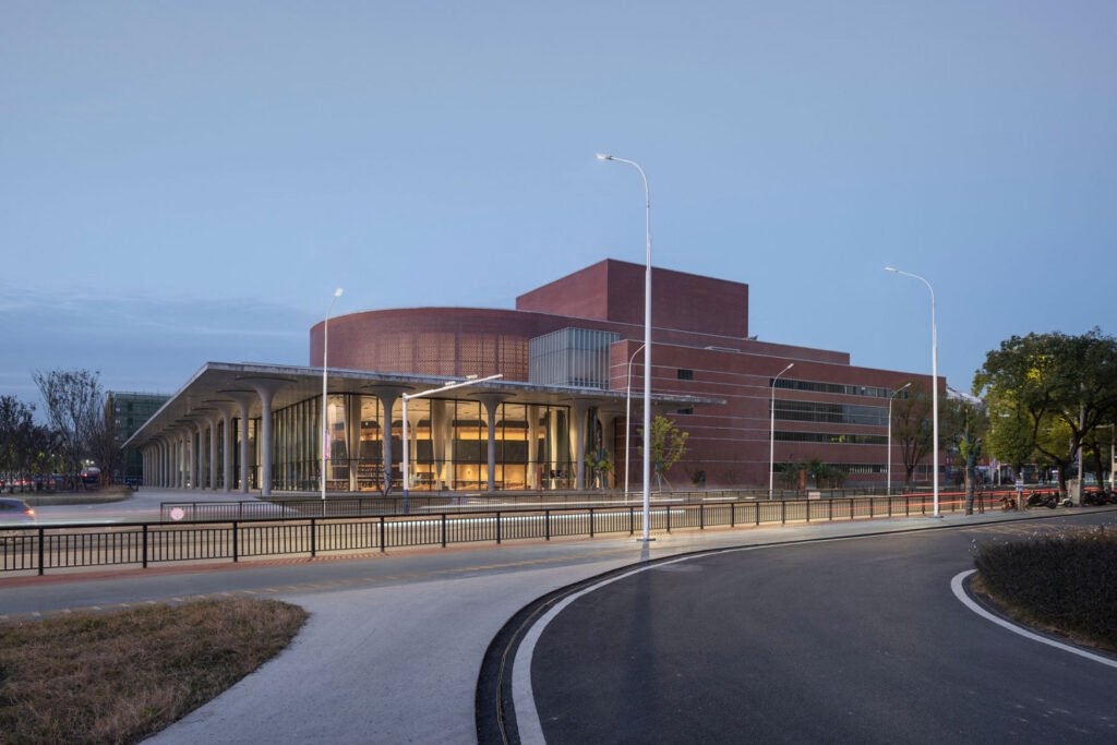 David Chipperfield Architects - Ceramic. Art Avenue 