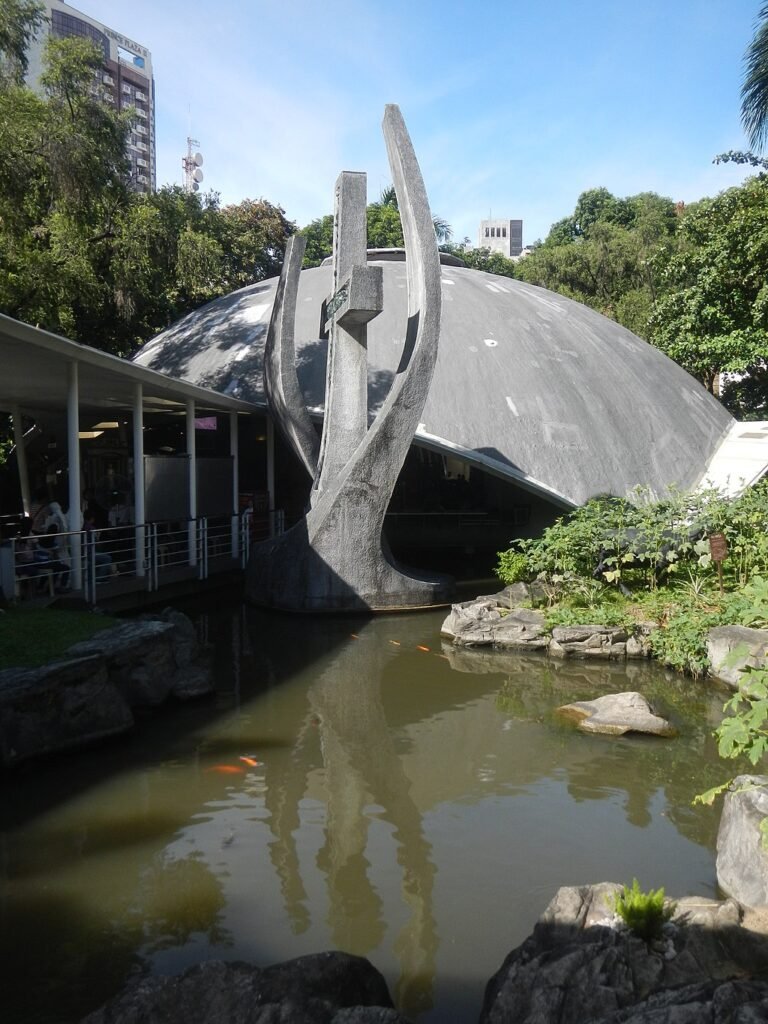 Kanto-Church architecture-Greenbelt Chapel