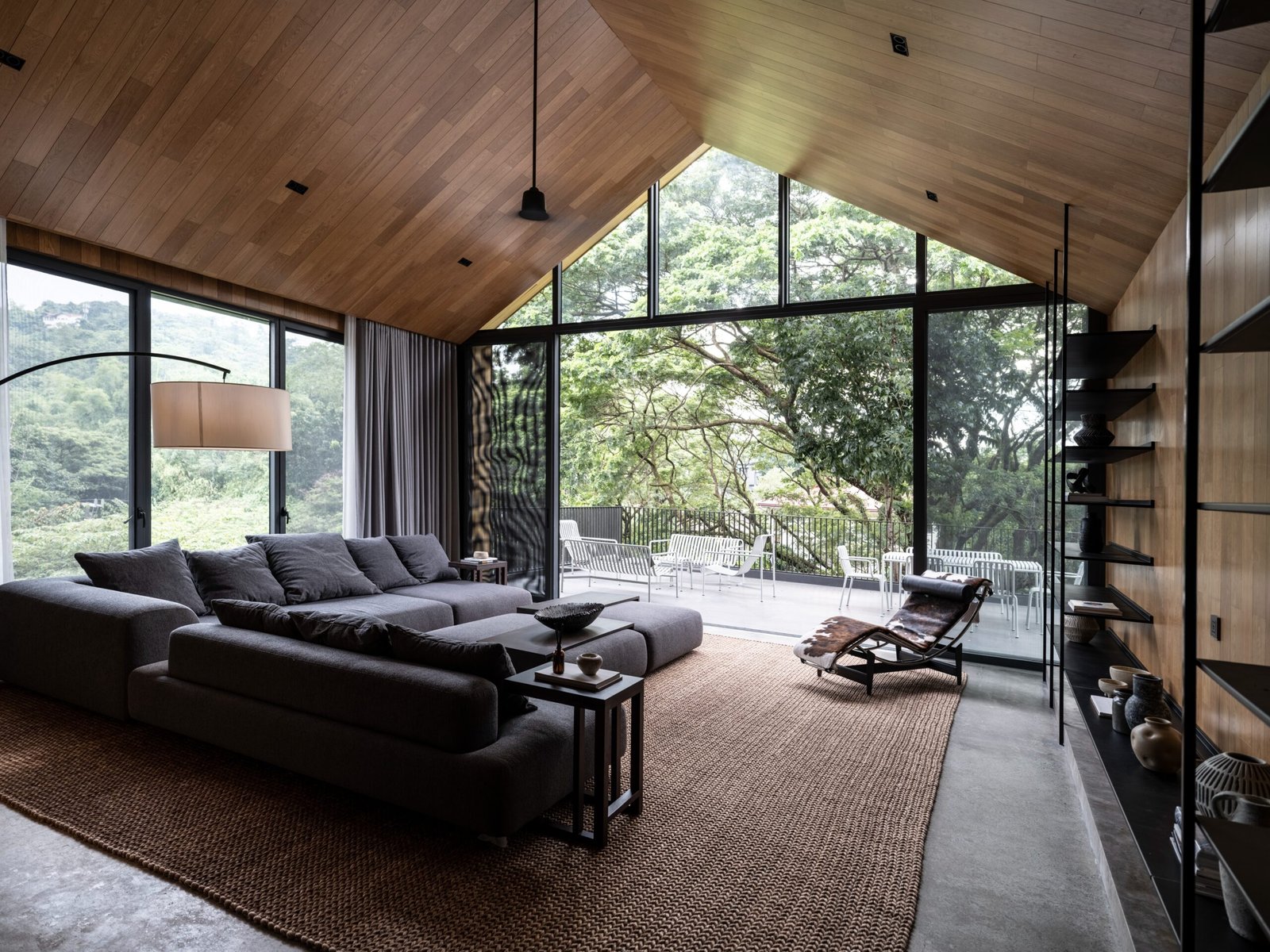 PXP Design Workshop Viewfinder House Kanto.PH